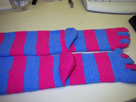toe socks! toe socks!