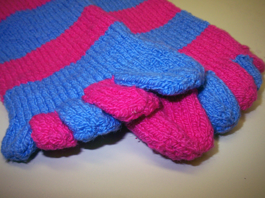 toe socks! toe socks!